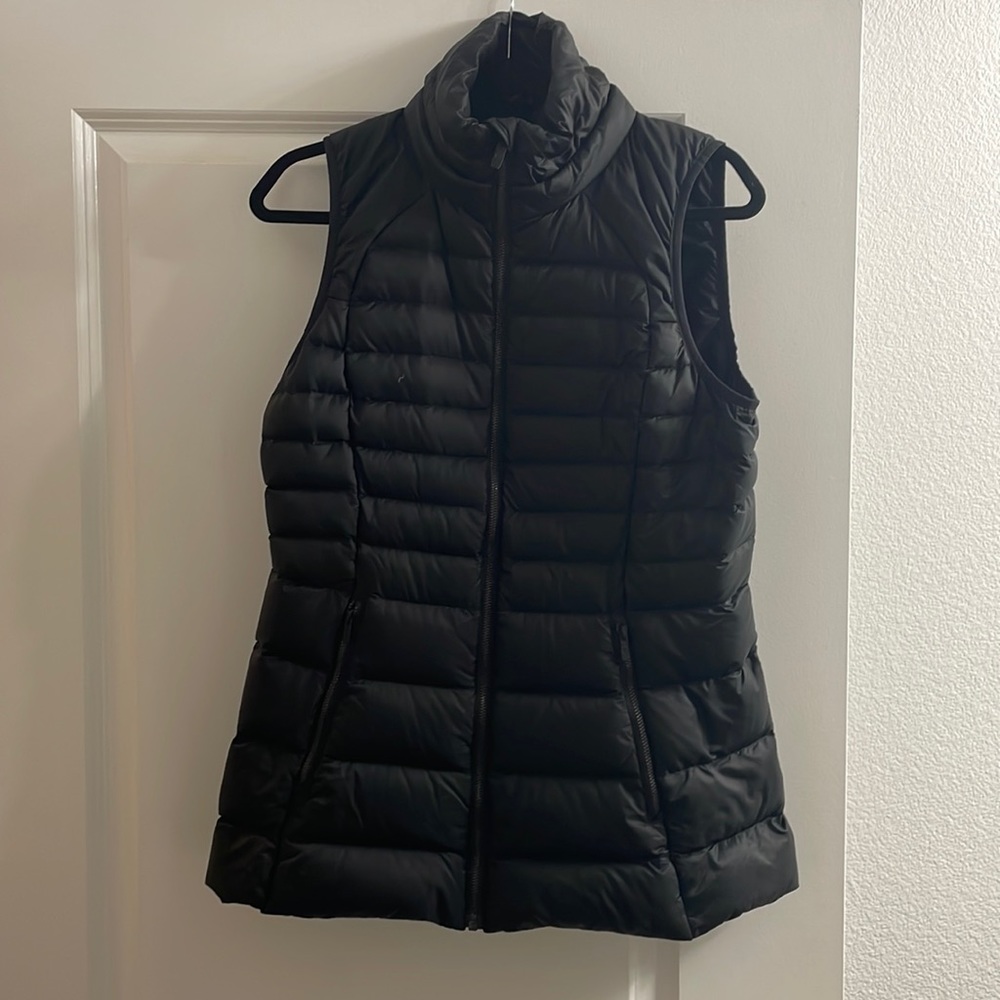 Lululemon black down vest with detachable hood. Like new condition!